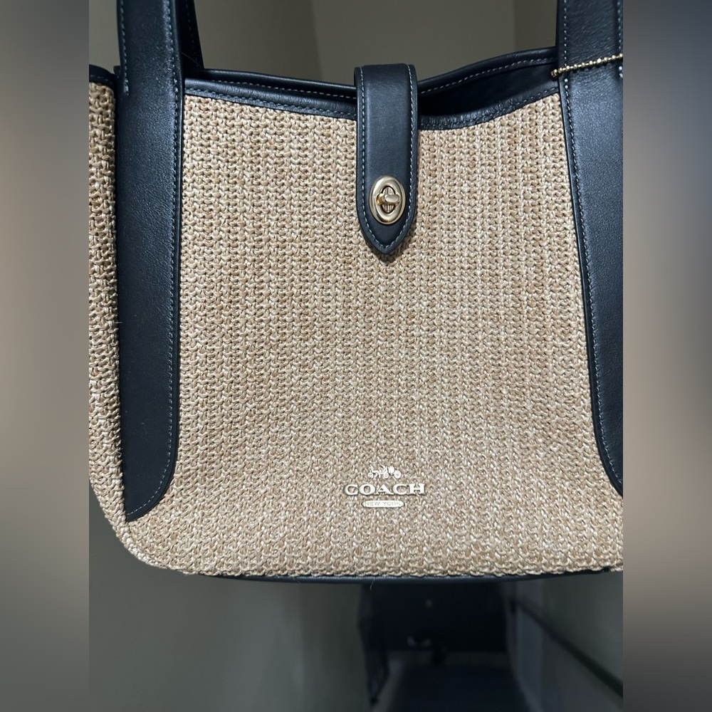 Coach Straw Hadley Turnlock Tote Bag - Picture 2 of 10